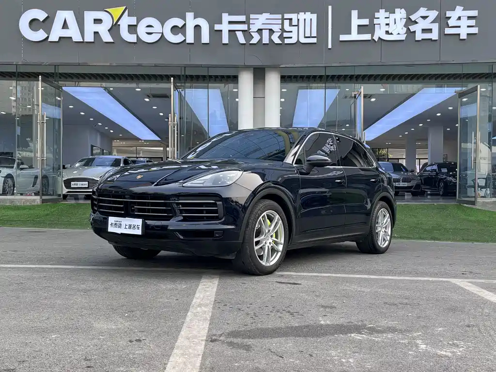 PORSCHE CAYENNE NEW ENERGY 2021