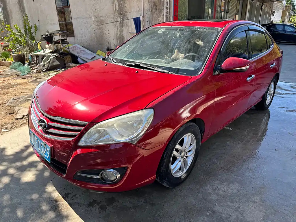 HYUNDAI CELESTA 2014