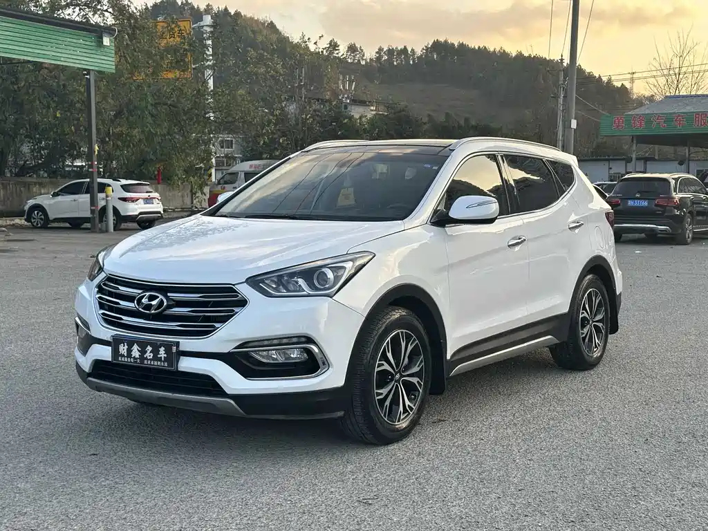 HYUNDAI SANTA FE 2017