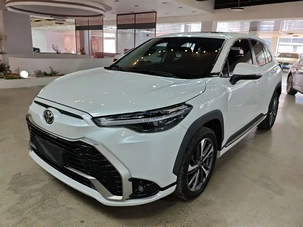 TOYOTA COROLLA CROSS 2023